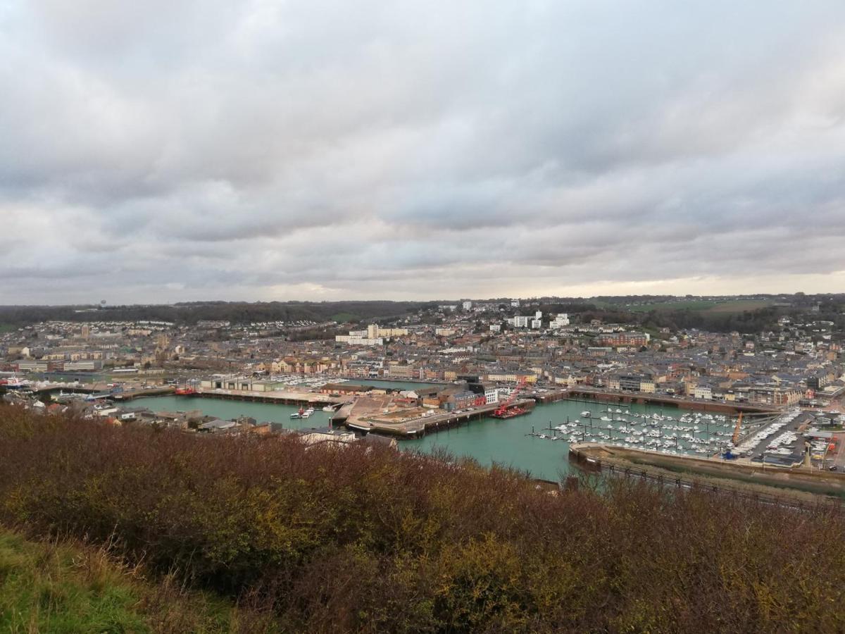 L Echappee Belle En Normandie, Au Coeur Historique De Fécamp Exteriör bild